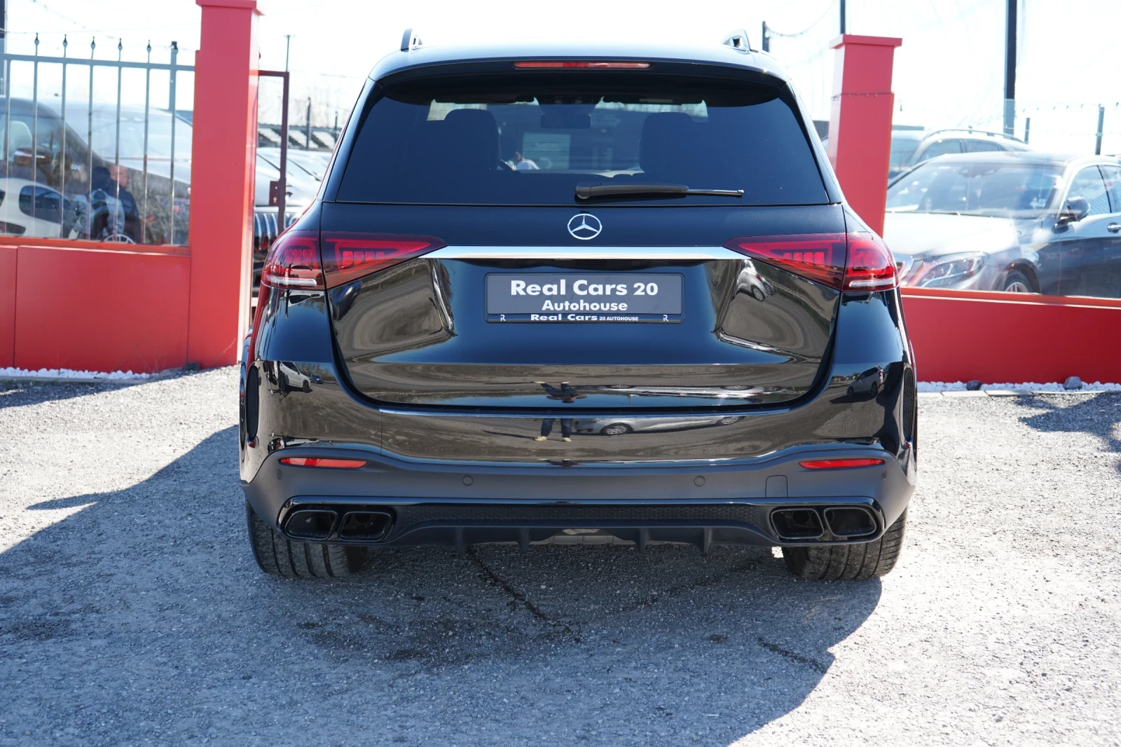 Mercedes-Benz GLE 63 S AMG 4M+ * CARBON* HEAD UP* DISTR* PANO* 360 CAM, снимка 5 - Автомобили и джипове - 54204413