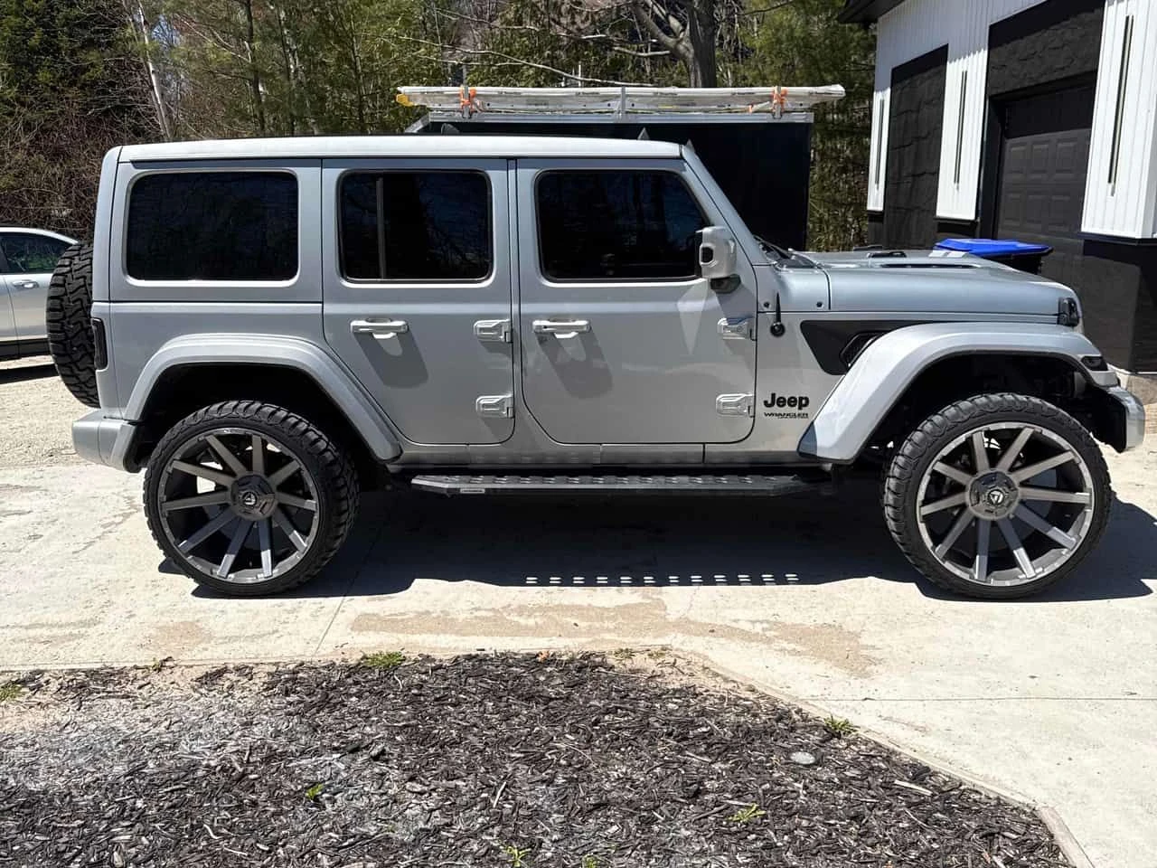Jeep Wrangler * Unlimited High Altitude* АВТОКРЕДИТ * , снимка 3 - Автомобили и джипове - 54597901