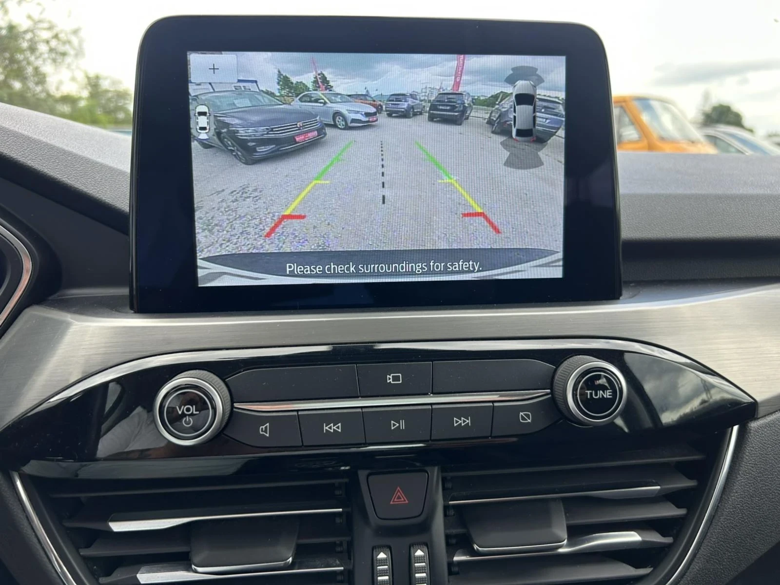 Ford Kuga 2.0 TDCI 150 * VIRTUAL COCKPIT * ACC * CAM * NAVI , снимка 8 - Автомобили и джипове - 54794733