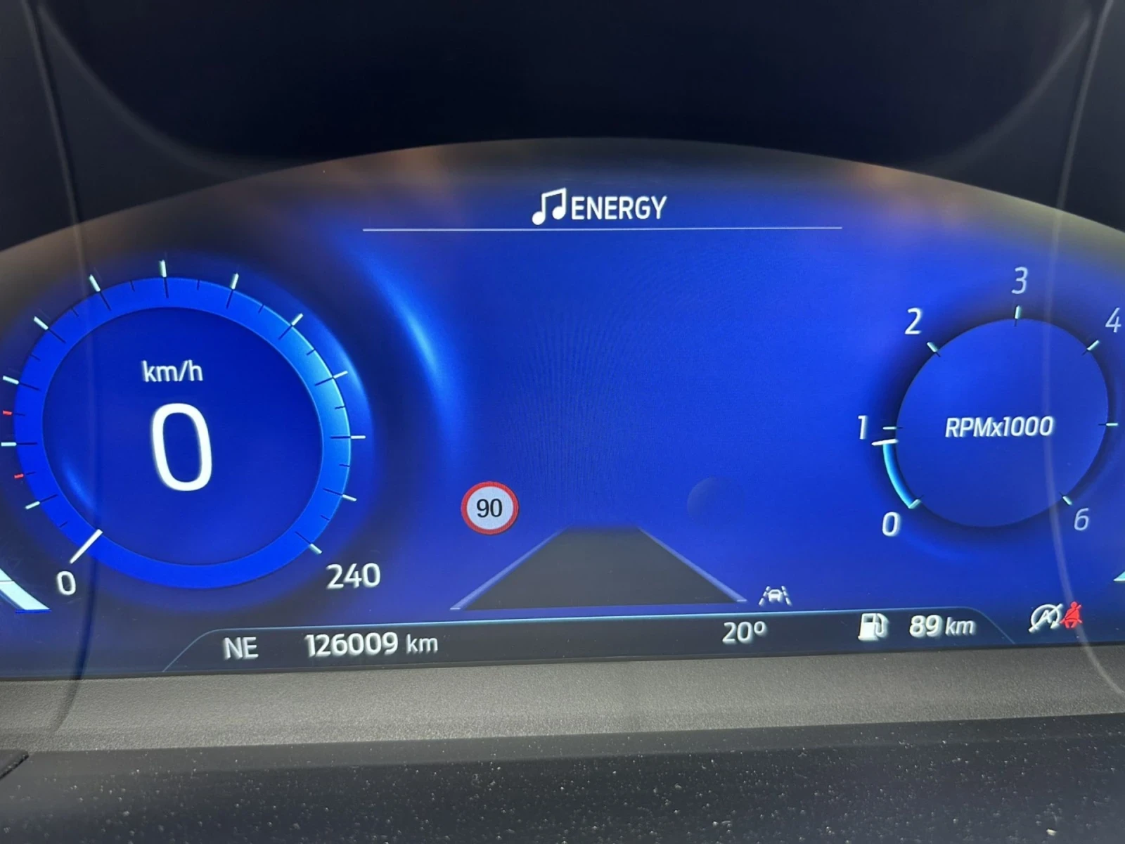 Ford Kuga 2.0 TDCI 150 * VIRTUAL COCKPIT * ACC * CAM * NAVI , снимка 14 - Автомобили и джипове - 54794733