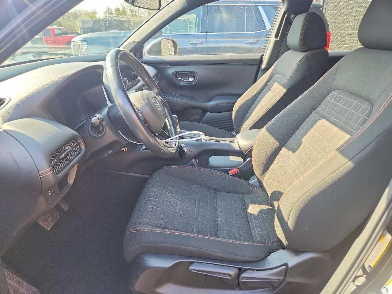 Honda Hr-v 2.0l Sport, снимка 7 - Автомобили и джипове - 54888510