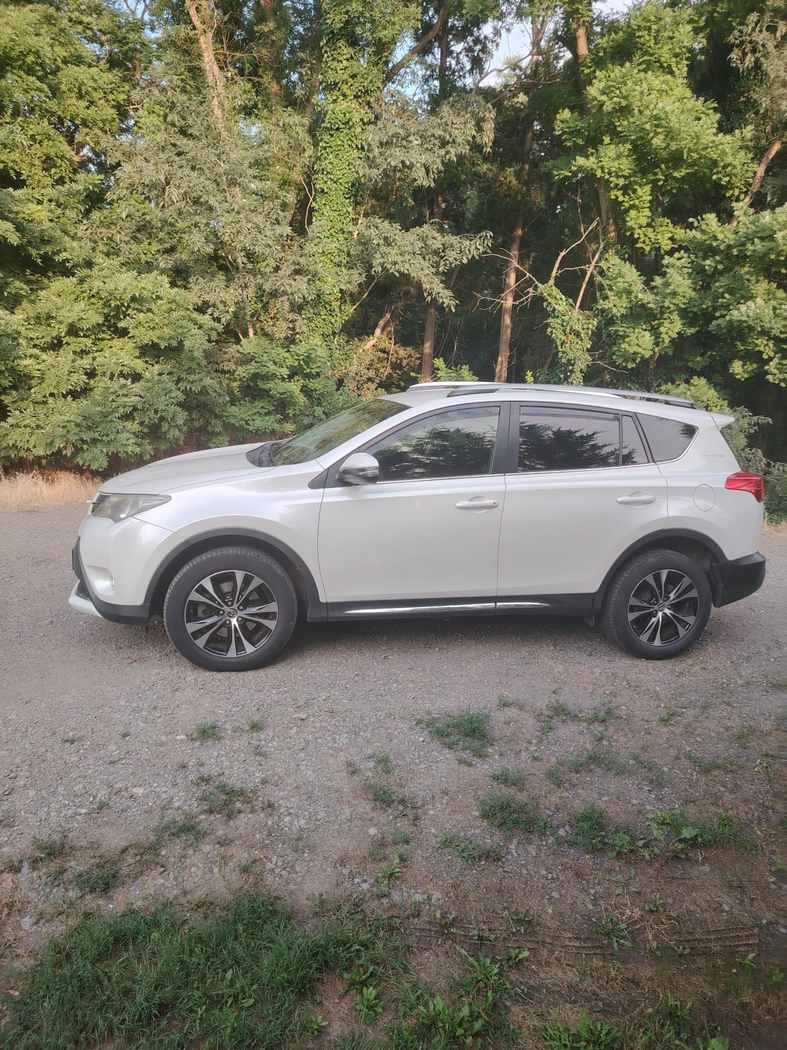 Toyota Rav4 2.2 D-CAT  AWD WHITE EDITION | Mobile.bg � ����������� 11