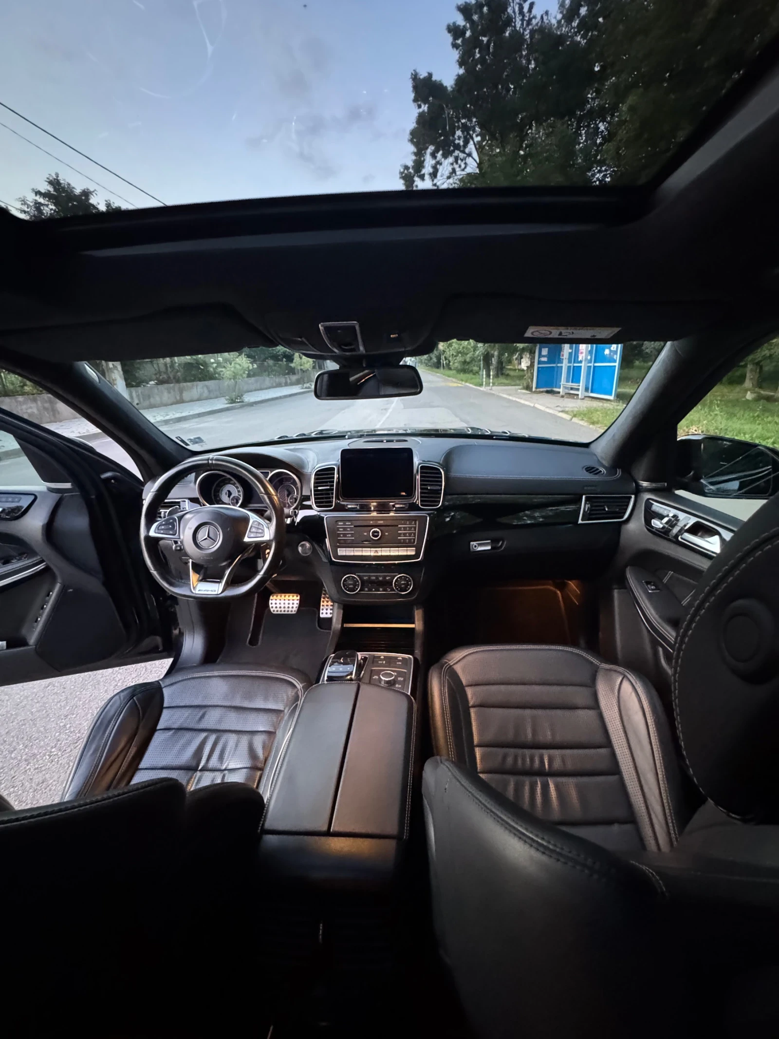 Mercedes-Benz GLS 63 AMG Harman / Kardon Keyless 360 Камери Панорама, снимка 16 - Автомобили и джипове - 55192655