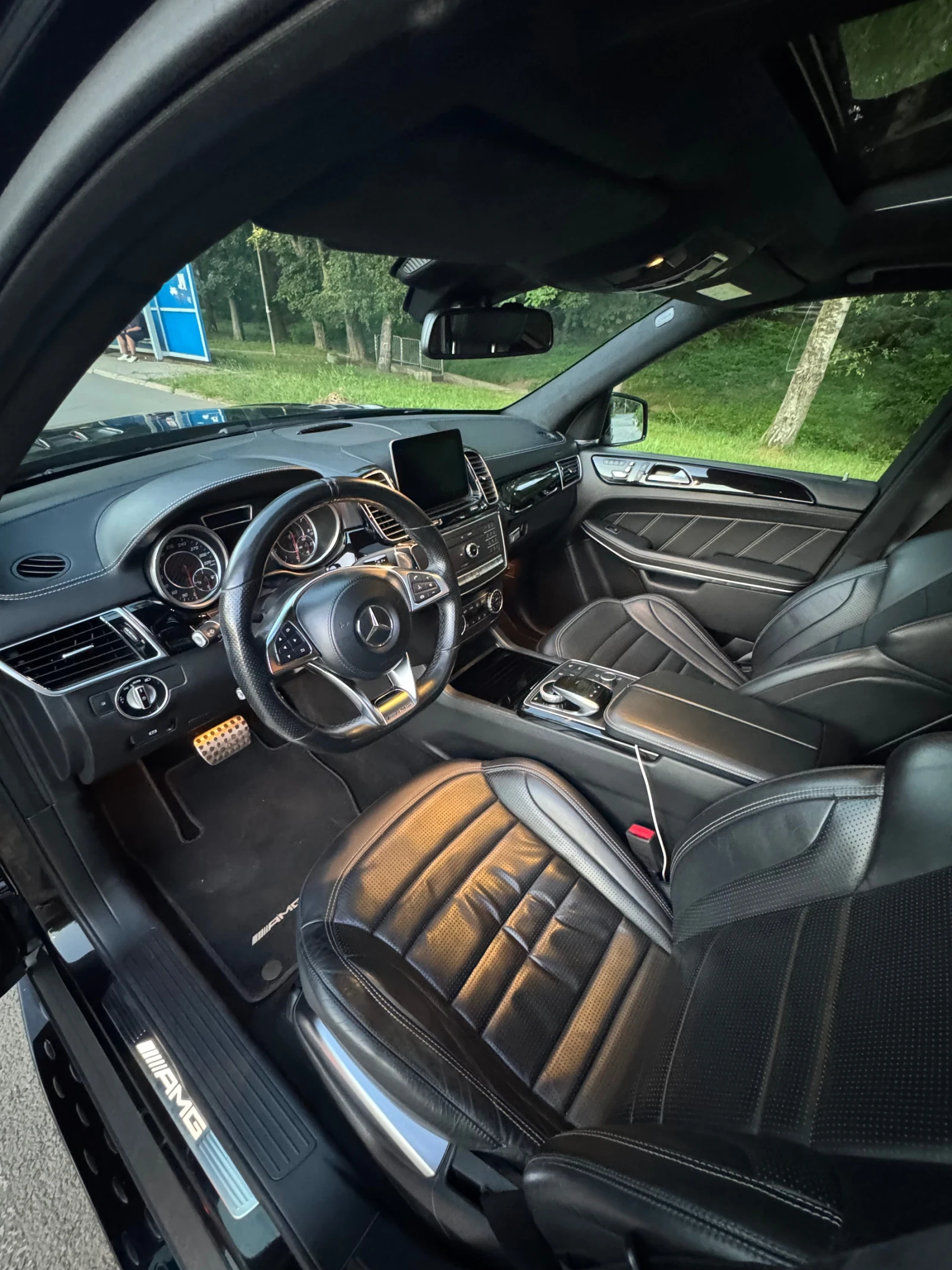 Mercedes-Benz GLS 63 AMG Harman / Kardon Keyless 360 Камери Панорама, снимка 10 - Автомобили и джипове - 55192655