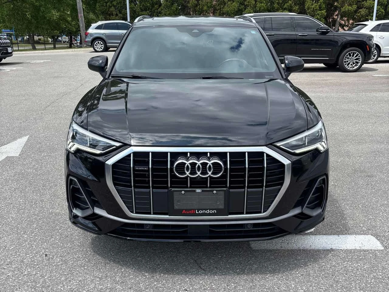 Audi Q3 * Technik * CARFAX * ���� �� �� | Mobile.bg � ����������� 2