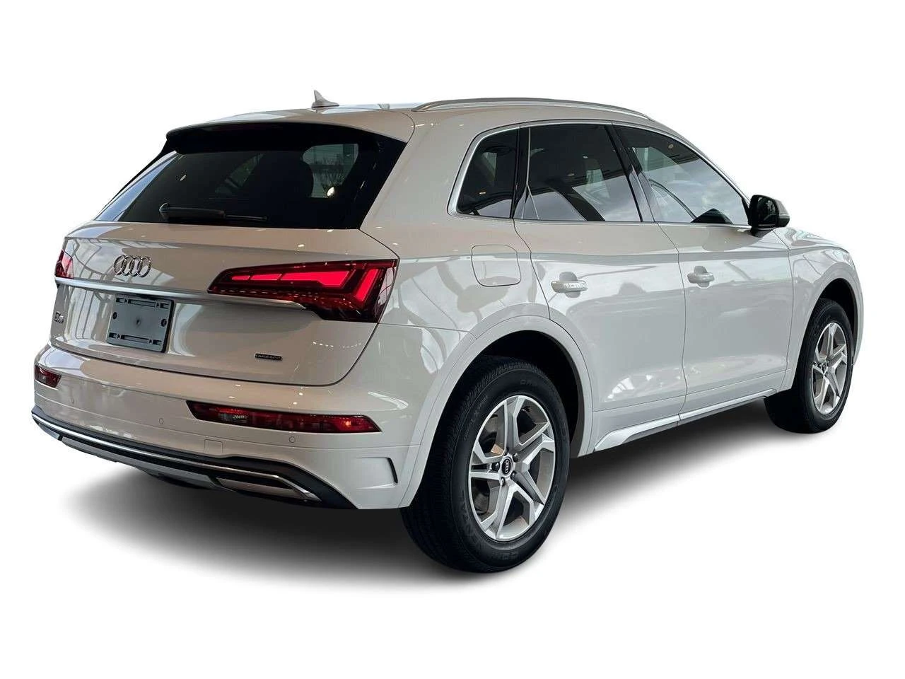 Audi Q5 2.0T / АВТОКРЕДИТ, снимка 5 - Автомобили и джипове - 55803740
