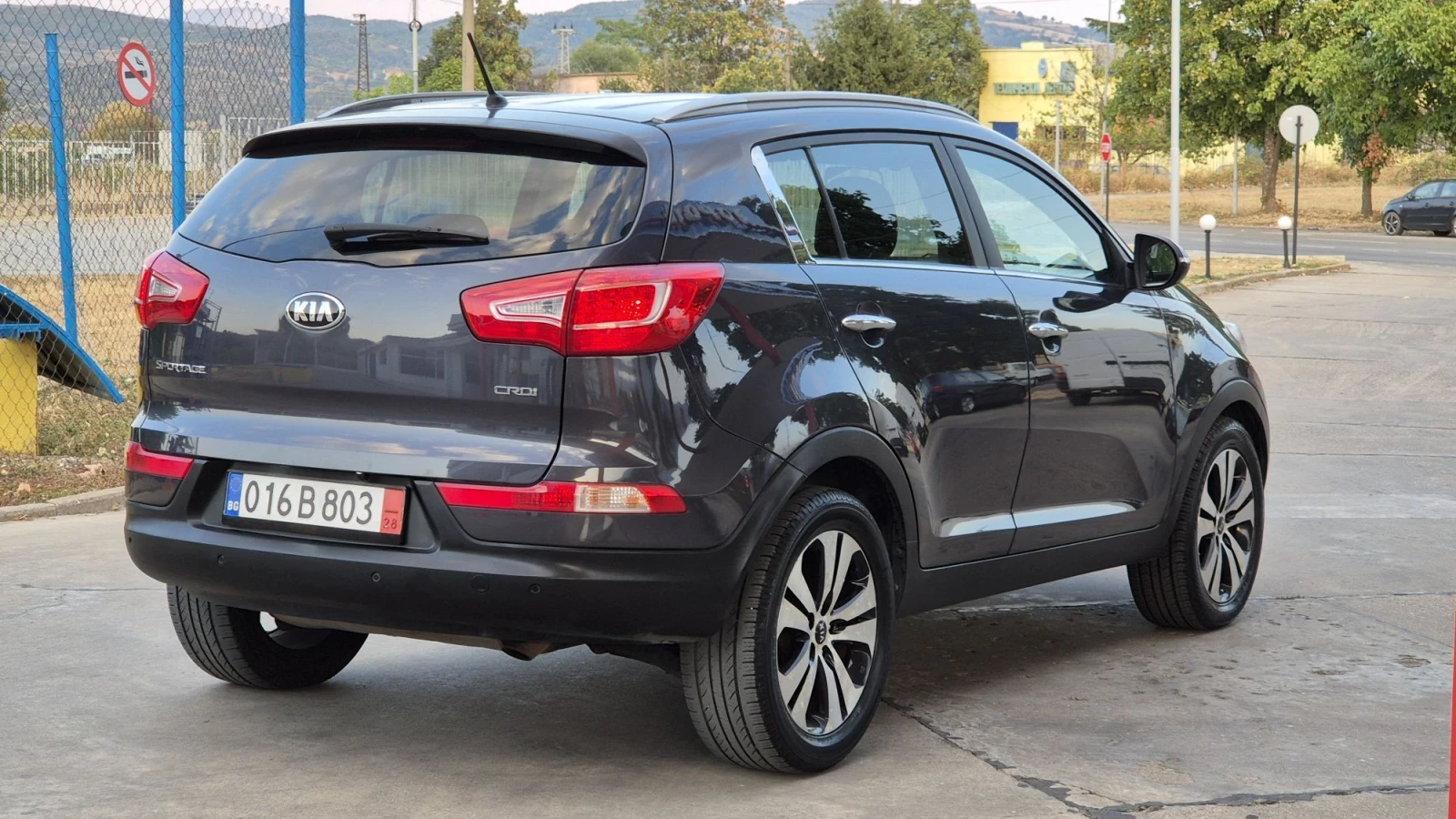 Kia Sportage 1.7CRDI 116 К.С* ИТАЛИЯ* , снимка 3 - Автомобили и джипове - 55806162