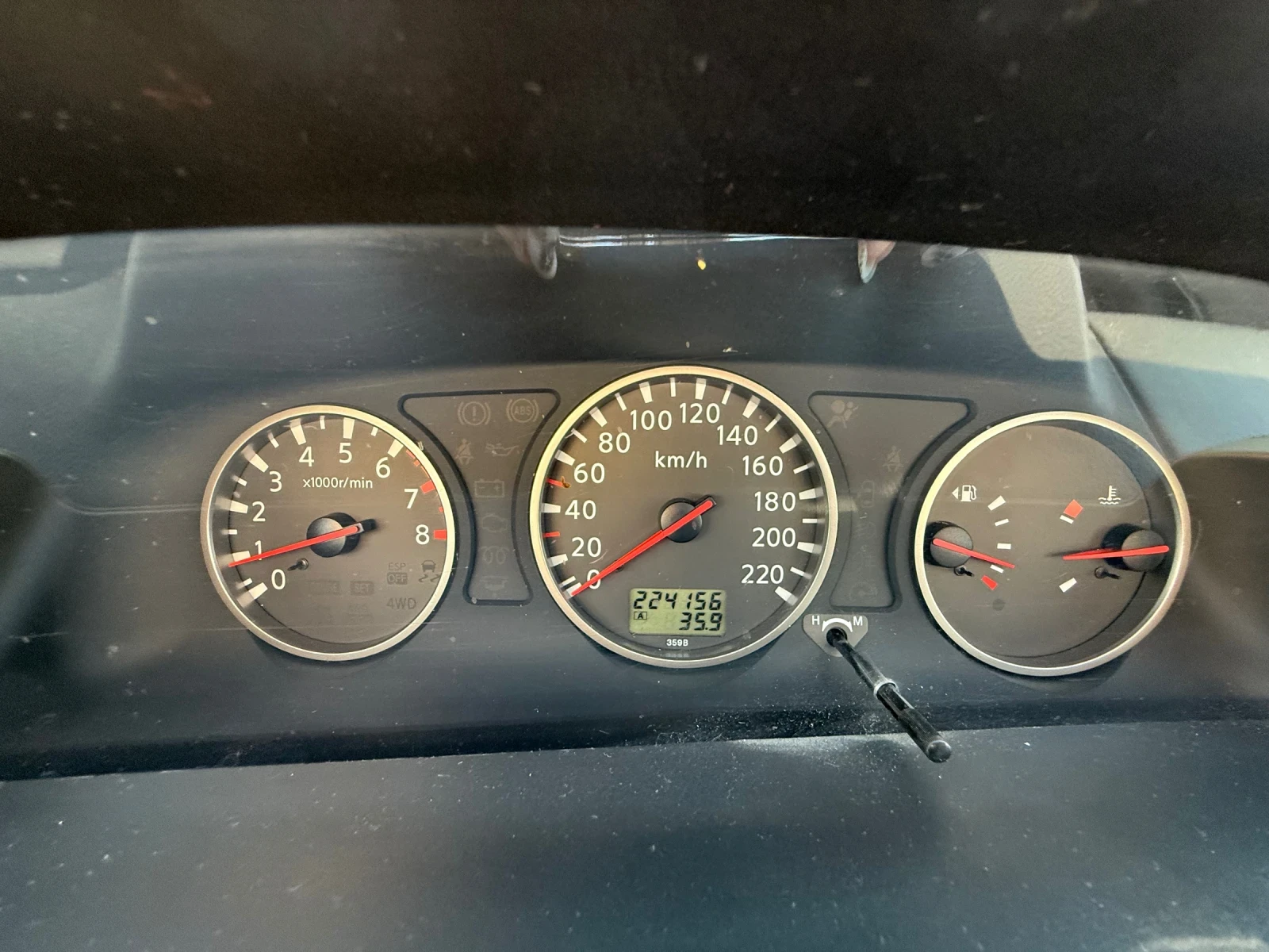Nissan X-trail Бензин/Газ, снимка 10 - Автомобили и джипове - 56038179