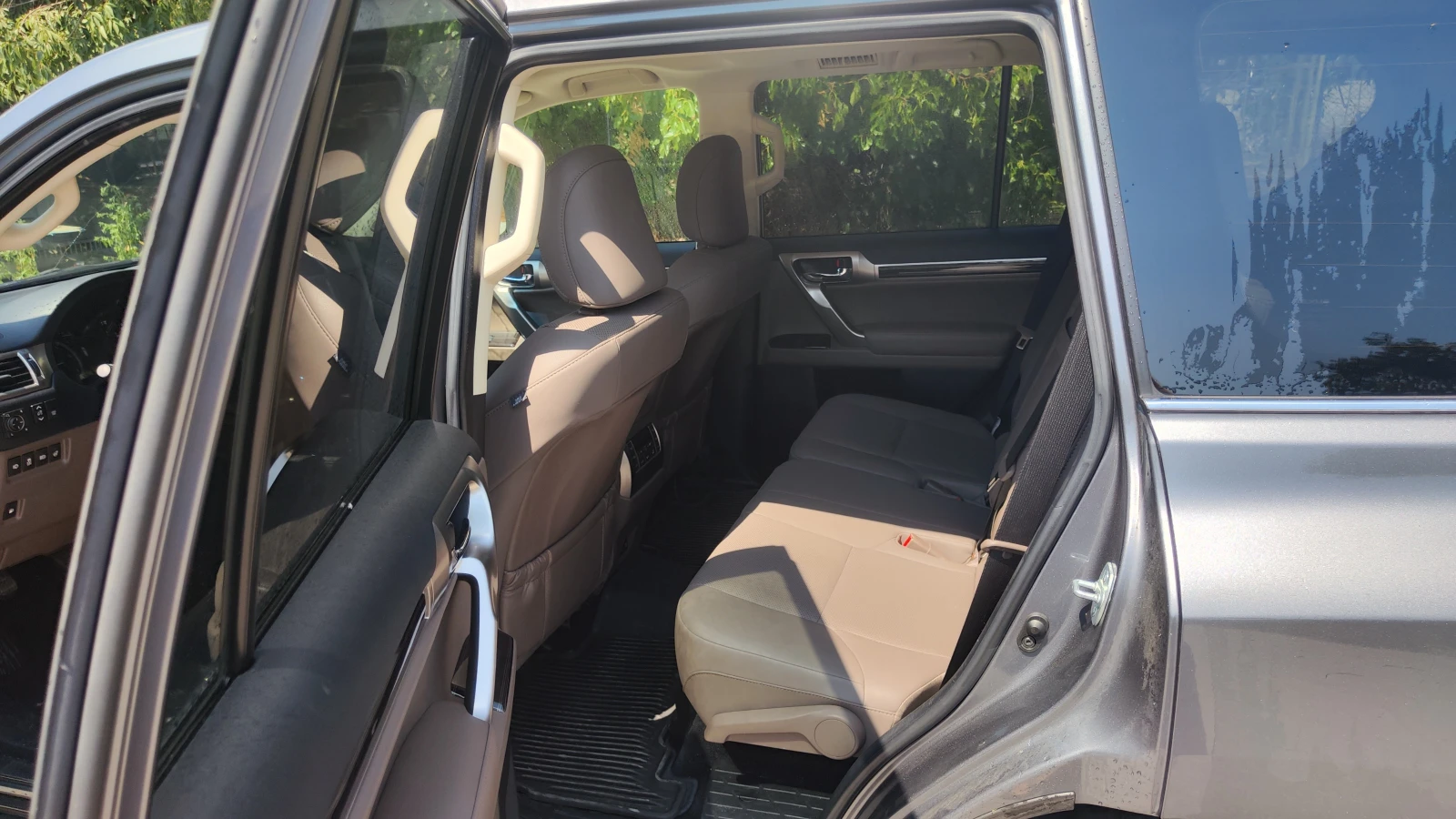 Lexus GX 460 Premium, снимка 7 - Автомобили и джипове - 56049099