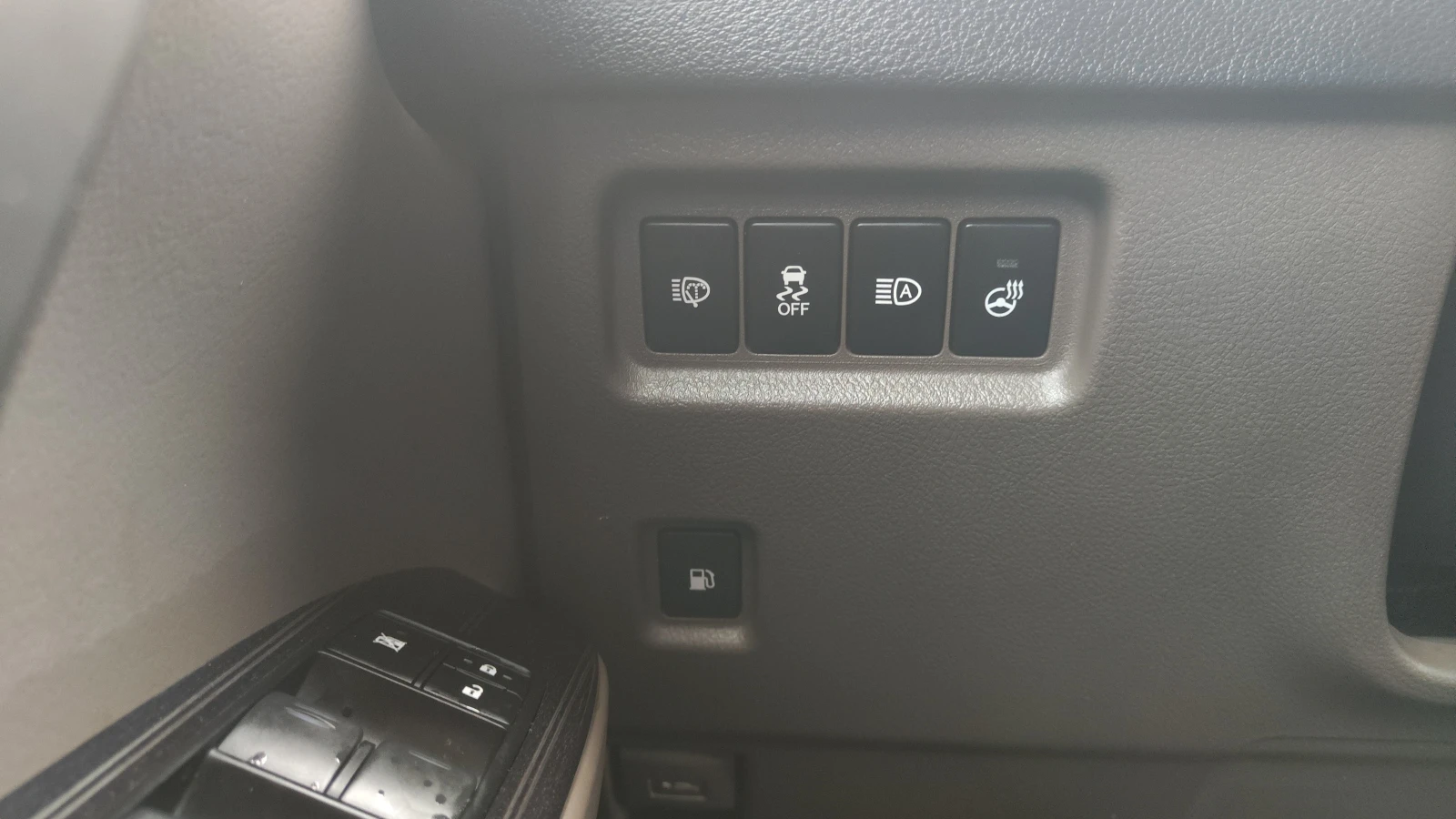Lexus GX 460 Premium, снимка 17 - Автомобили и джипове - 56049099