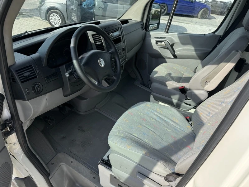 VW Crafter 2.5TDI 6-местен Клима Euro 5 , снимка 11 - Бусове и автобуси - 45726481