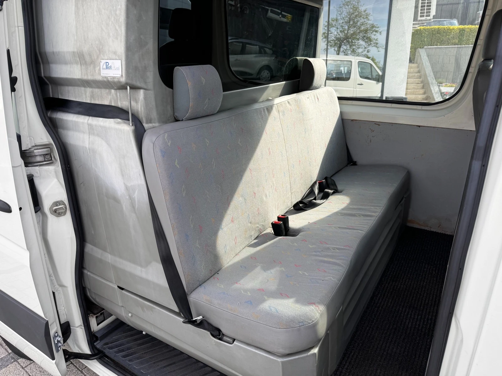 VW Crafter 2.5TDI 6-местен Клима Euro 5  - изображение 9