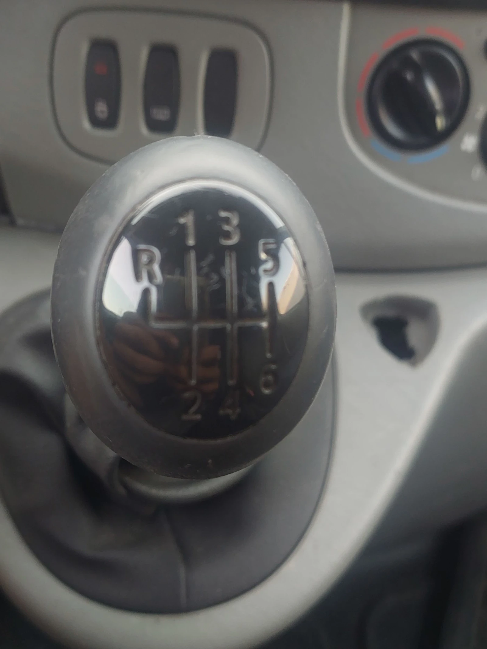 Renault Trafic 1.9 - изображение 7