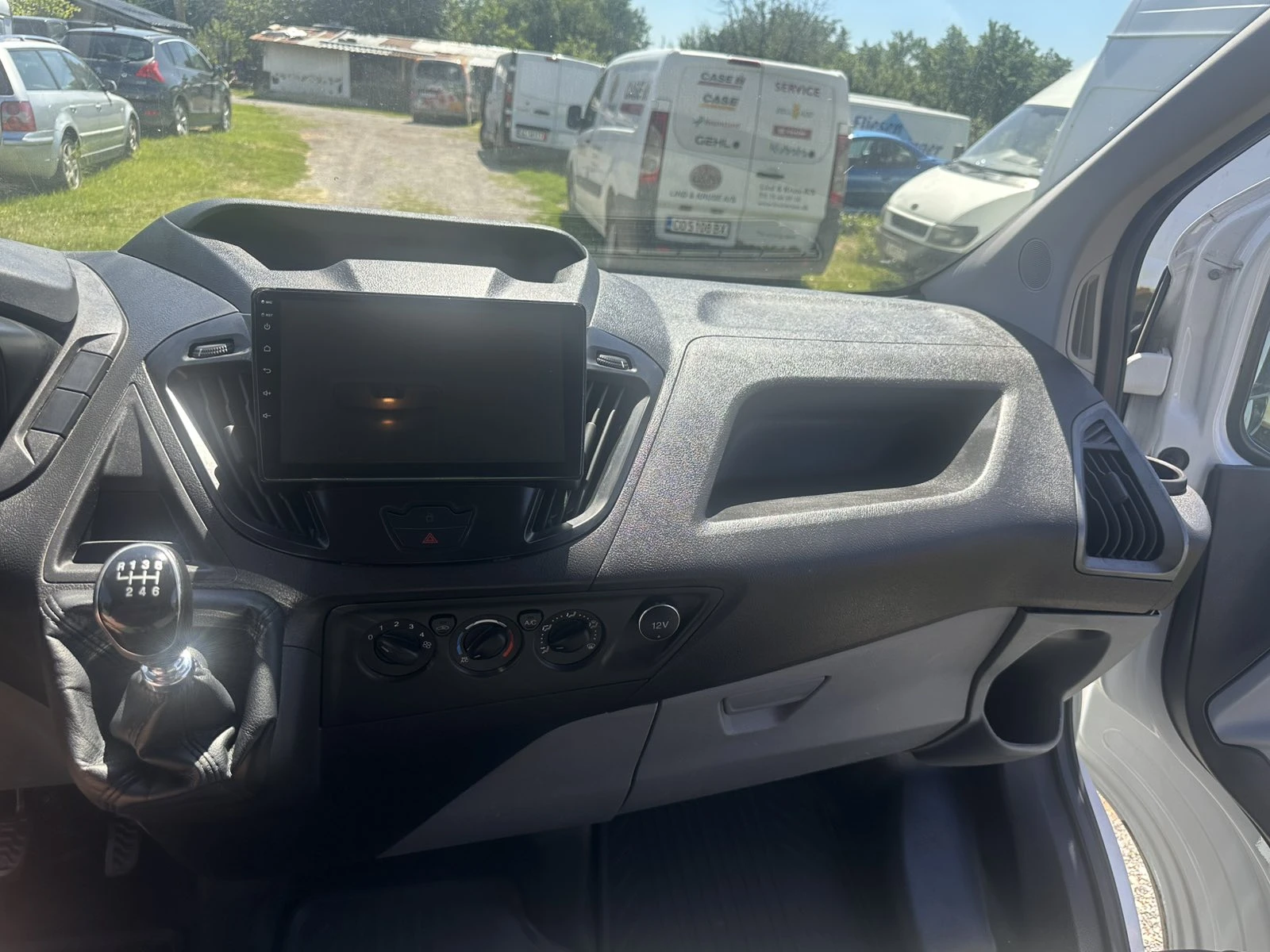 Ford Transit Custom FCC 2.2 TDCI, снимка 10 - Бусове и автобуси - 55320158