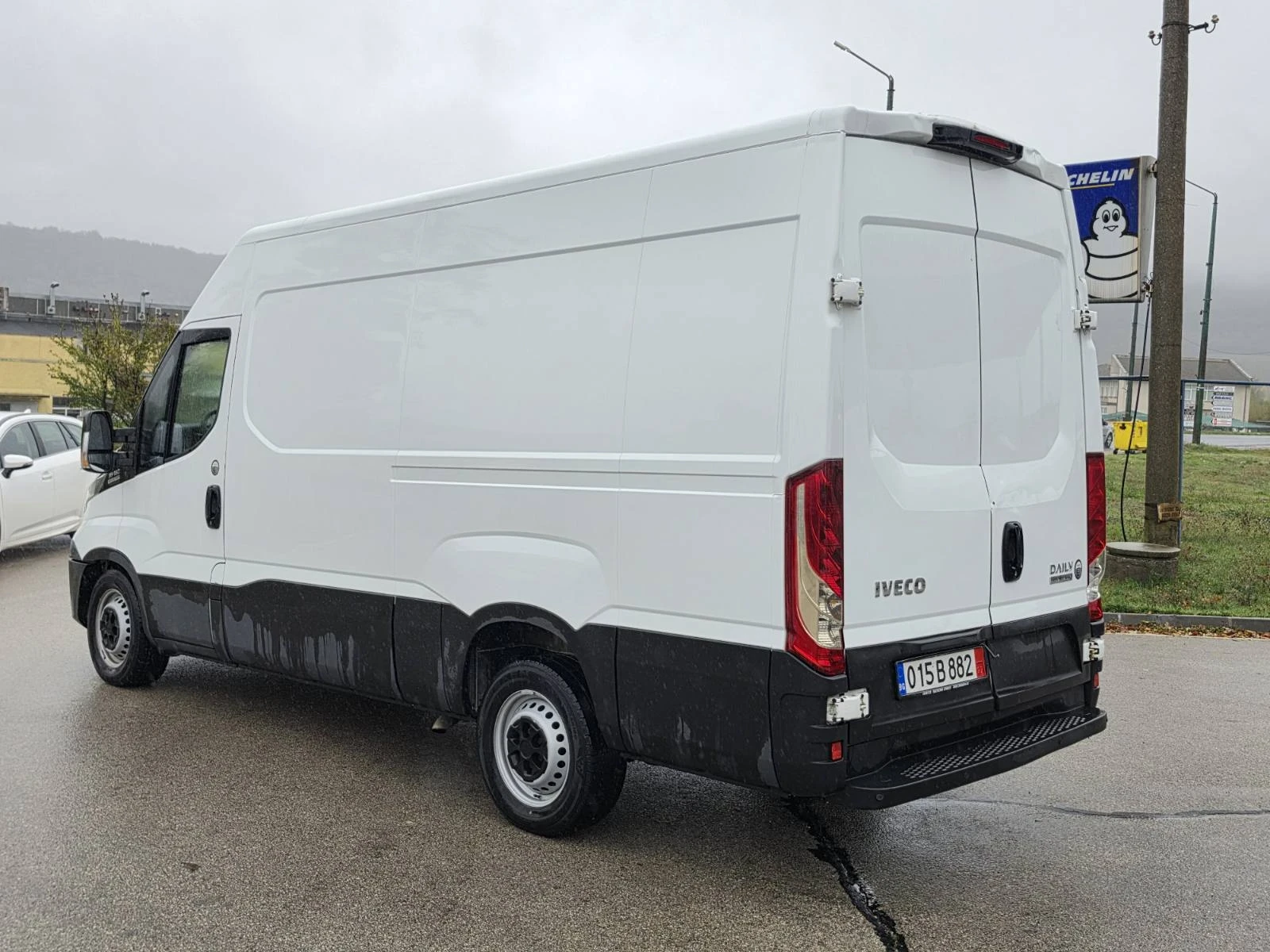 Iveco Daily, снимка 6 - Бусове и автобуси - 56721054