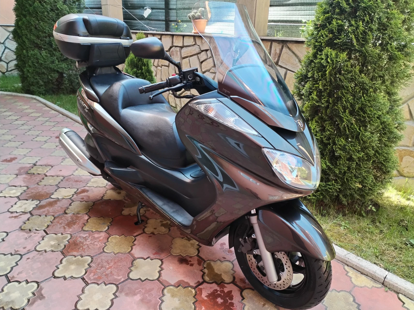 Yamaha Majesty 400i КАТО НОВ!!! , снимка 2 - Мотоциклети и мототехника - 54439545