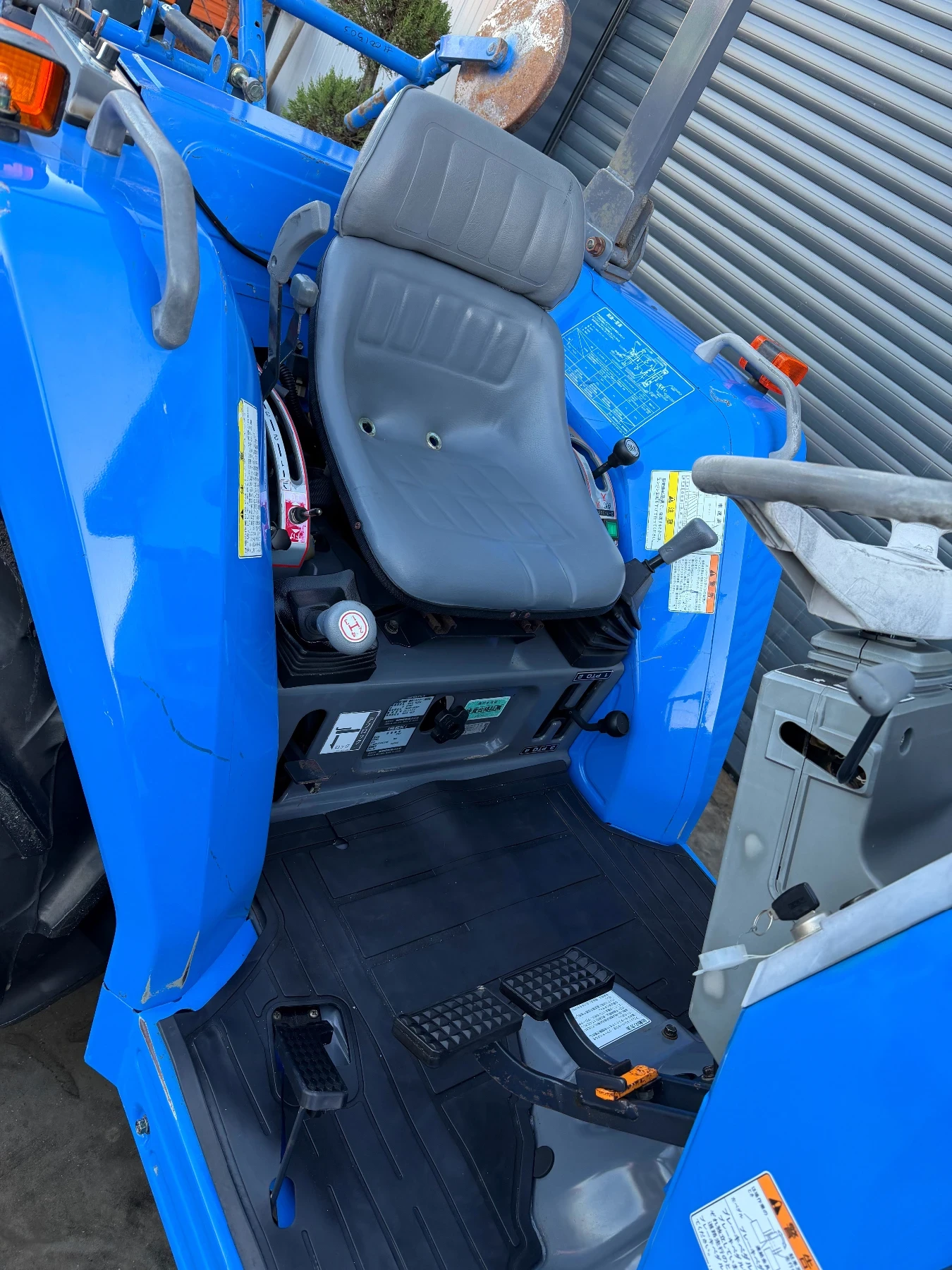 ������� ISEKI TK25 | Mobile.bg � ����������� 13