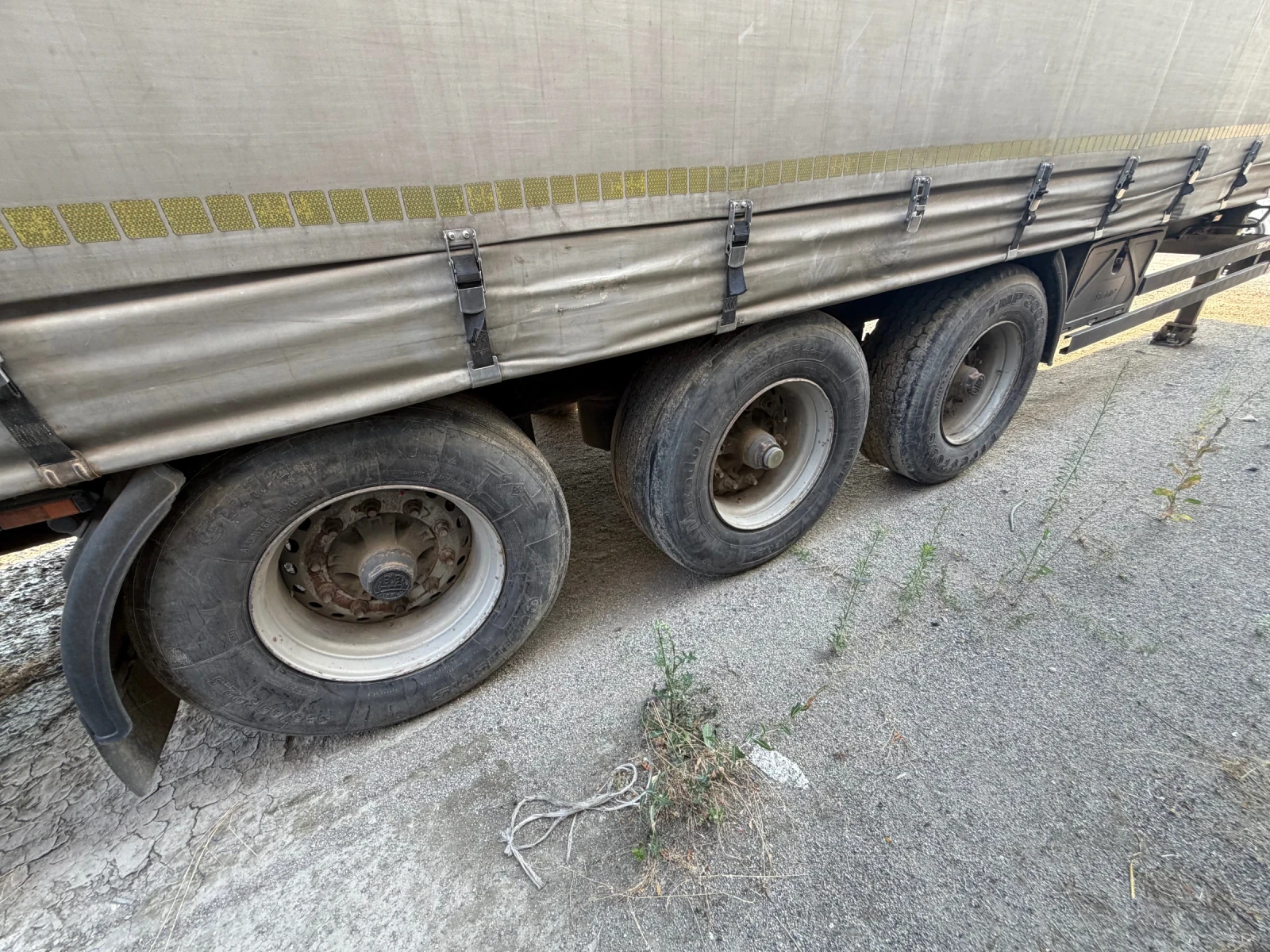 Полуремарке Koegel SK 24, снимка 2 - Ремаркета - 56245548