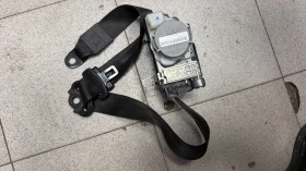 Колан преден Audi A5 2012- RH  8T0857705/306369910/0715F8H2E1/209027, снимка 1