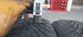 Гуми Зимни 165/70R14, снимка 4