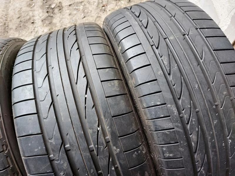 Гуми Летни 285/45R20, снимка 3 - Гуми и джанти - 37110888