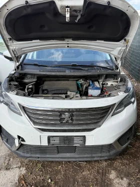 Peugeot 5008 5008 1.2бензин 2019, снимка 2