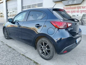 Mazda 2  , 1.5i (с верига) - бензин, снимка 3