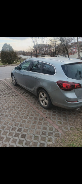 Opel Astra 2.0 cdti, снимка 6