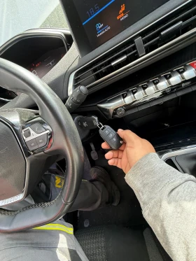 Обява за продажба на Peugeot 5008 5008 1.2бензин 2019 ~11 лв. - изображение 3