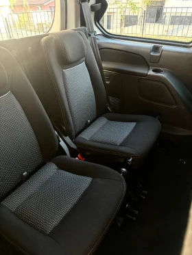 Ford Galaxy 2.0D, снимка 15