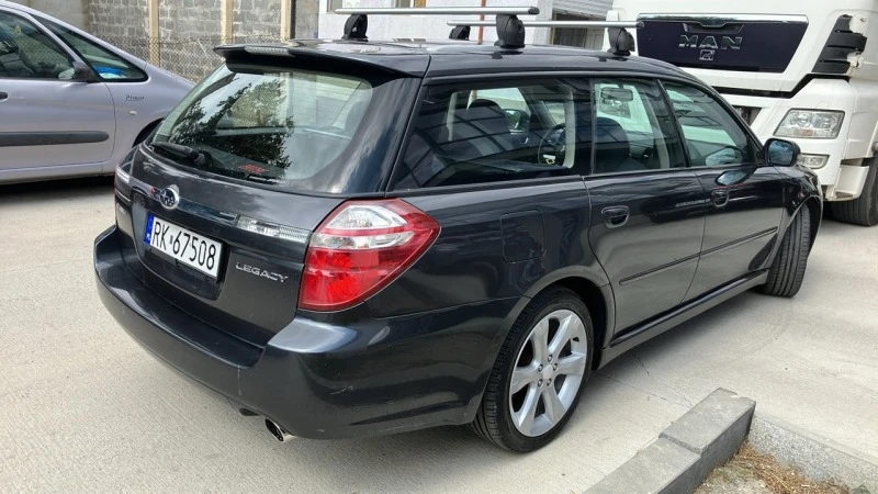 Subaru Legacy 2.0, снимка 3 - Автомобили и джипове - 45491713