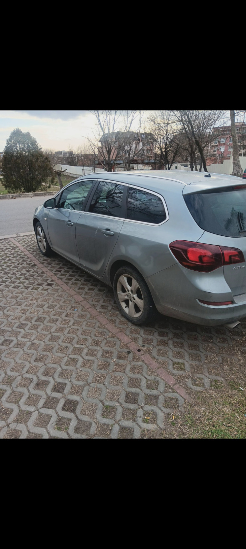Opel Astra 2.0 cdti, снимка 6 - Автомобили и джипове - 45639895