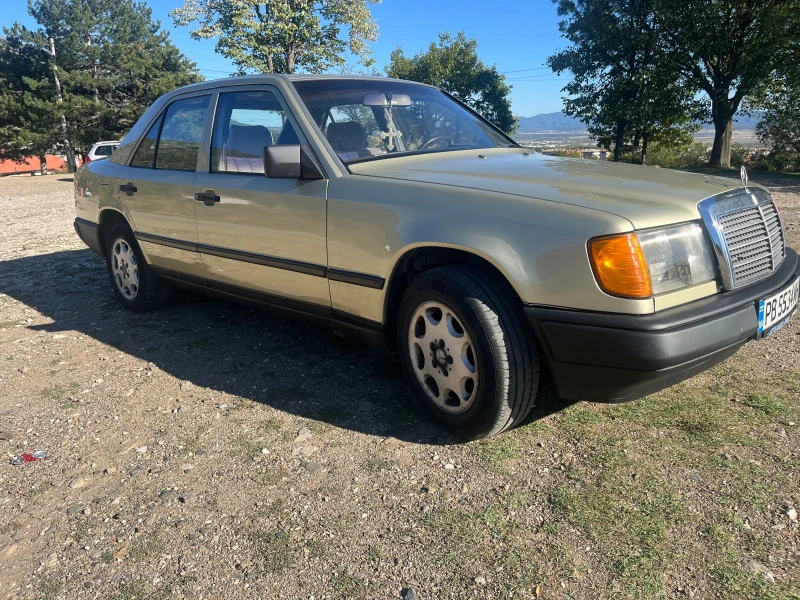 Mercedes-Benz 124, снимка 12 - Автомобили и джипове - 47423934