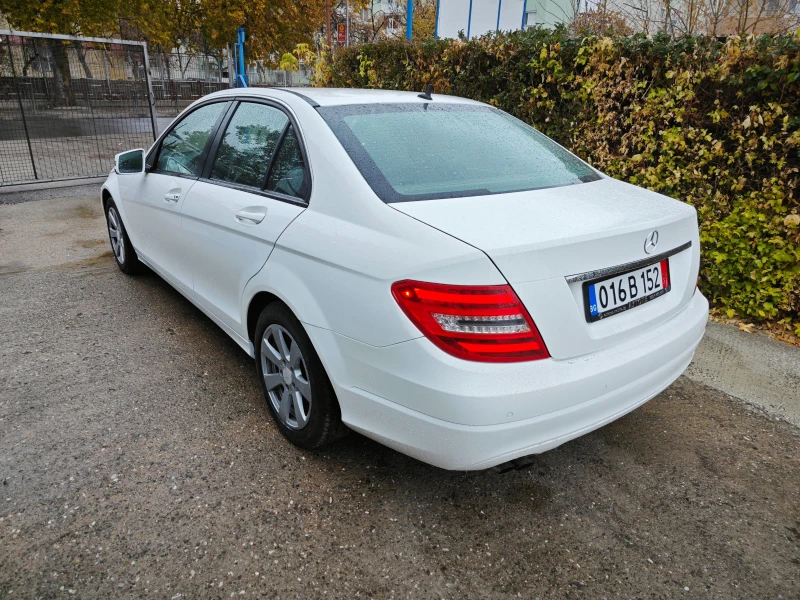 Mercedes-Benz C 200 cdi 2013g automat, снимка 6 - Автомобили и джипове - 47721328