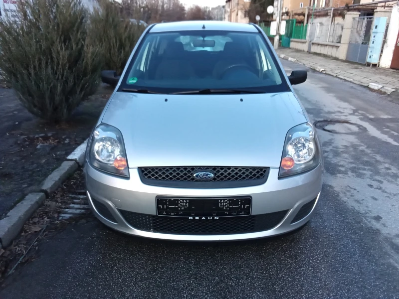 Ford Fiesta 1.3i-69kc. FACELIFT, снимка 2 - Автомобили и джипове - 48284729