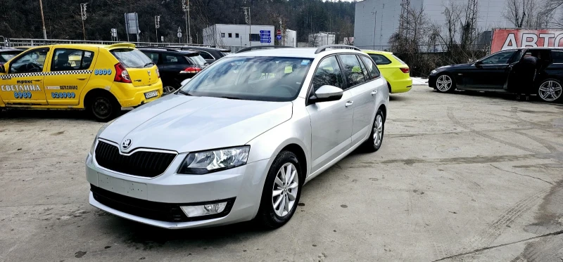 Skoda Octavia 1.4i-CNG-Заводски Метан Инж. , снимка 1 - Автомобили и джипове - 48875151