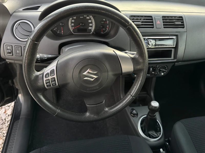 Suzuki Swift 1.5i KLIMA, снимка 14 - Автомобили и джипове - 52402214