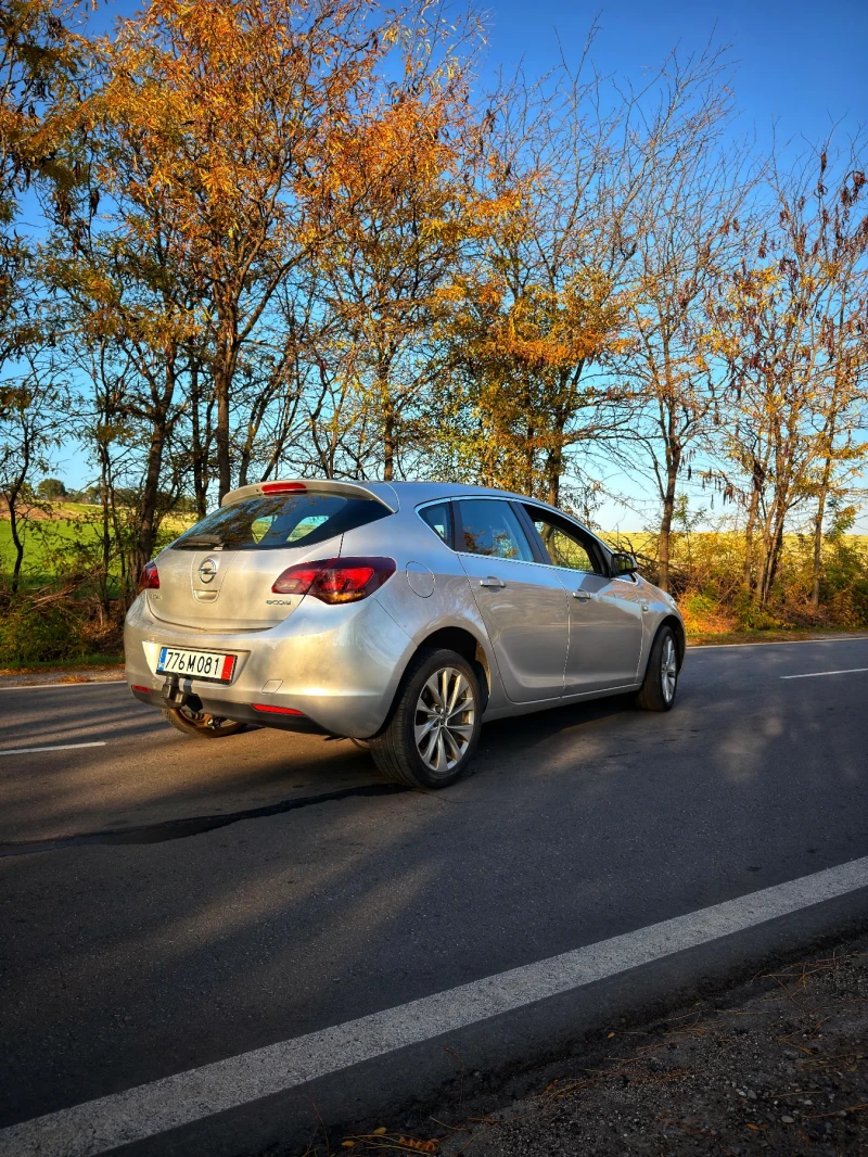 Opel Astra, снимка 4 - Автомобили и джипове - 52657167