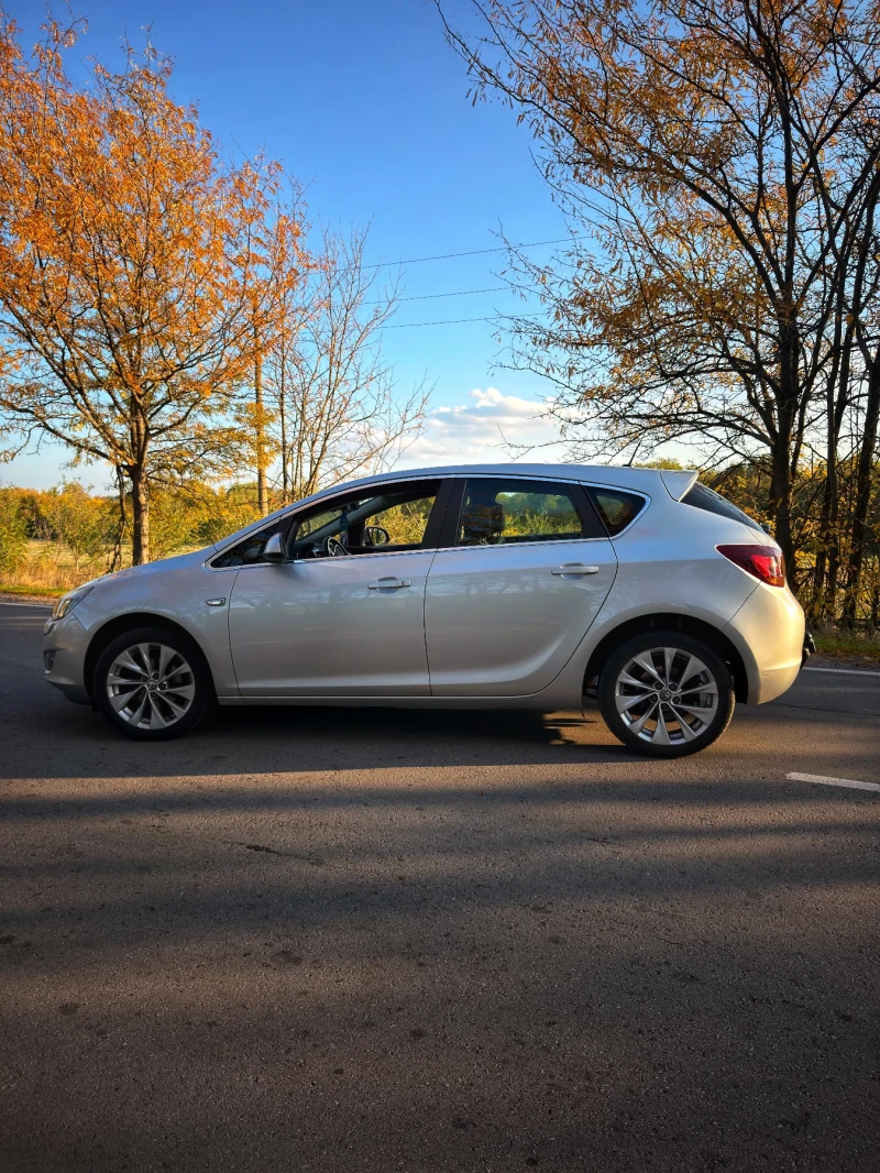 Opel Astra, снимка 6 - Автомобили и джипове - 52657167