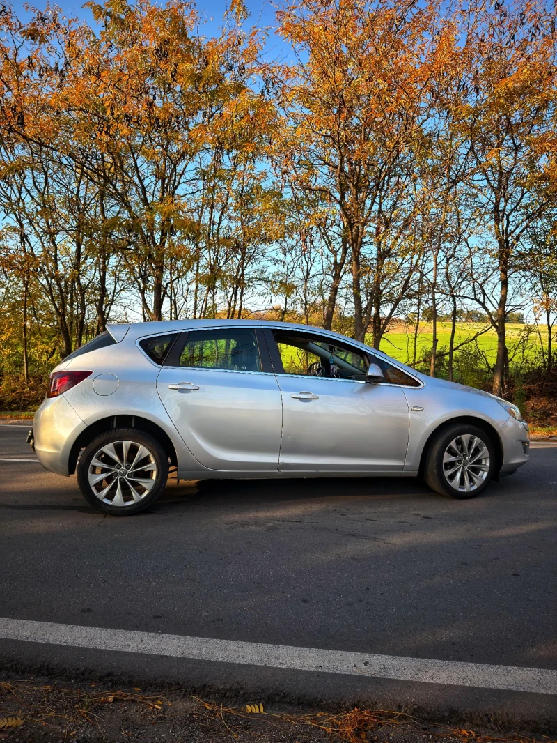 Opel Astra, снимка 5 - Автомобили и джипове - 52657167