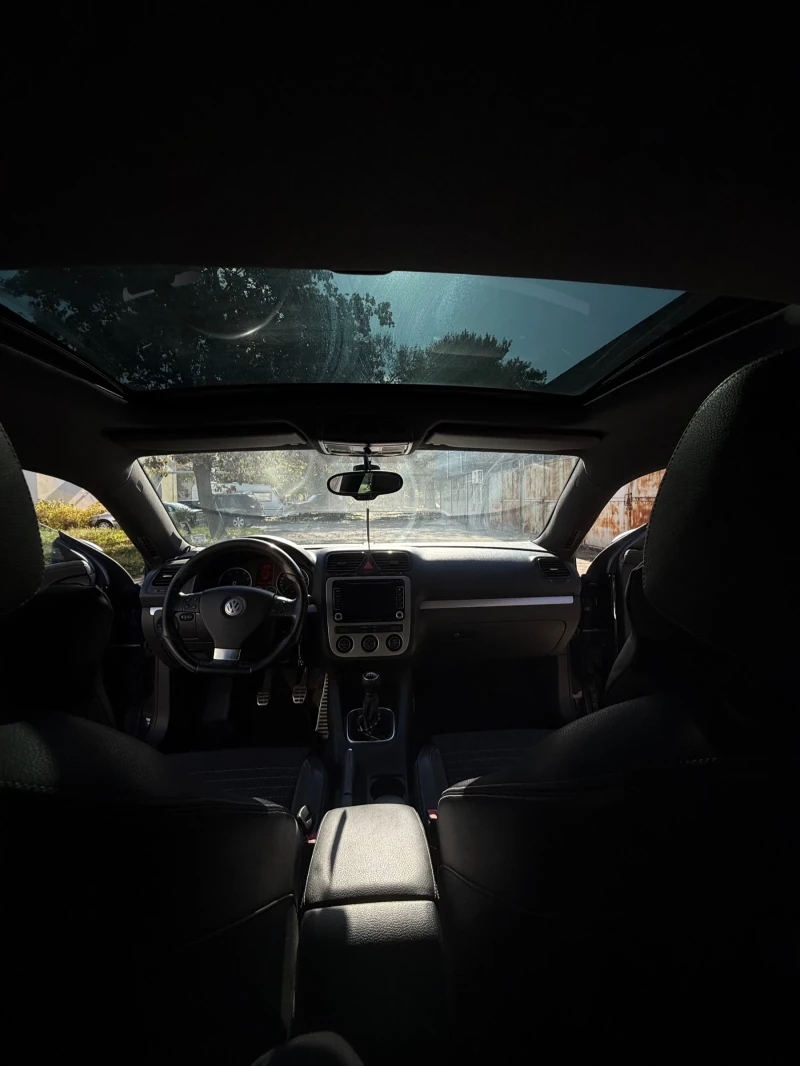 VW Scirocco  1.4 TSI   160 к.с., снимка 10 - Автомобили и джипове - 52275658