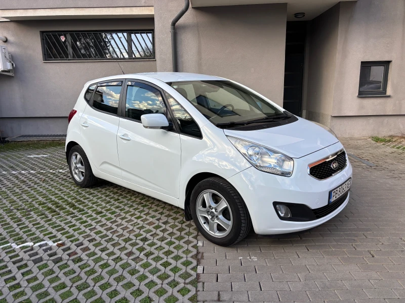 Kia Venga 1.4 CRDi, снимка 3 - Автомобили и джипове - 52503587