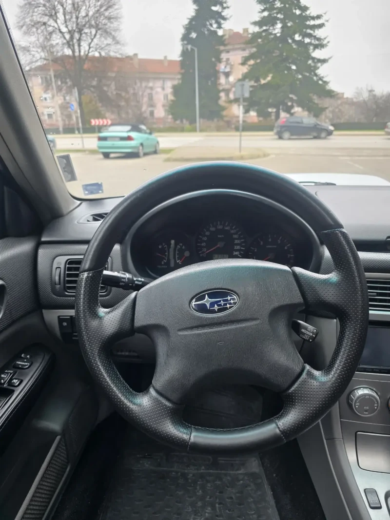 Subaru Forester 2.0XT, снимка 10 - Автомобили и джипове - 52873340