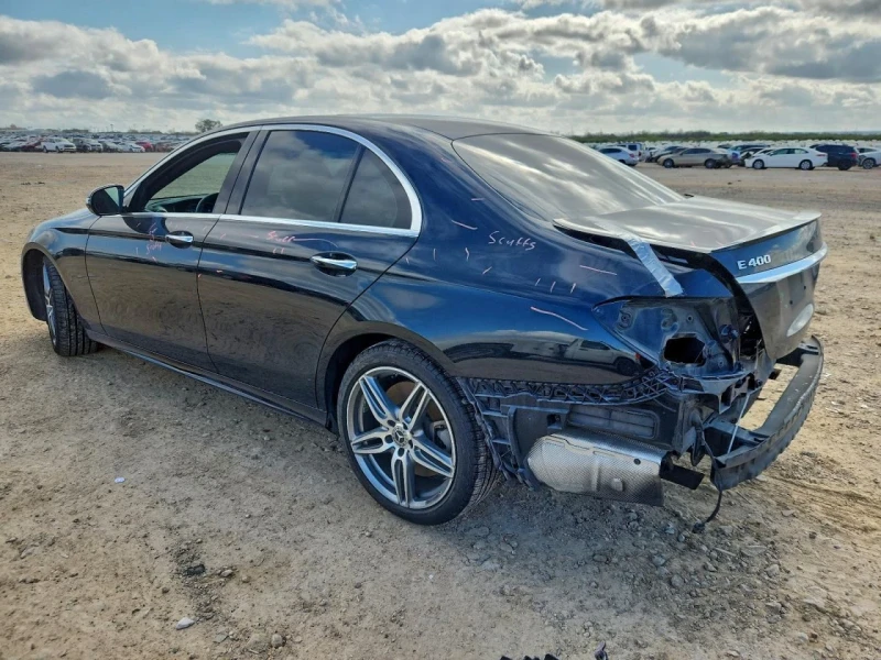 Mercedes-Benz E 400 4MATIC, снимка 2 - Автомобили и джипове - 53235864