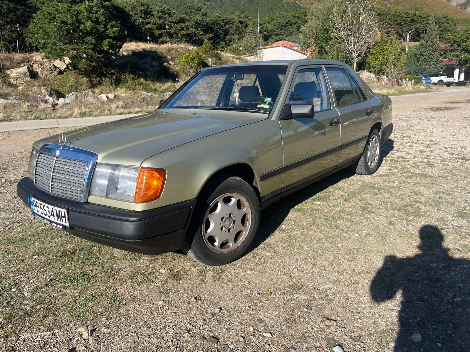 Mercedes-Benz 124  - изображение 4