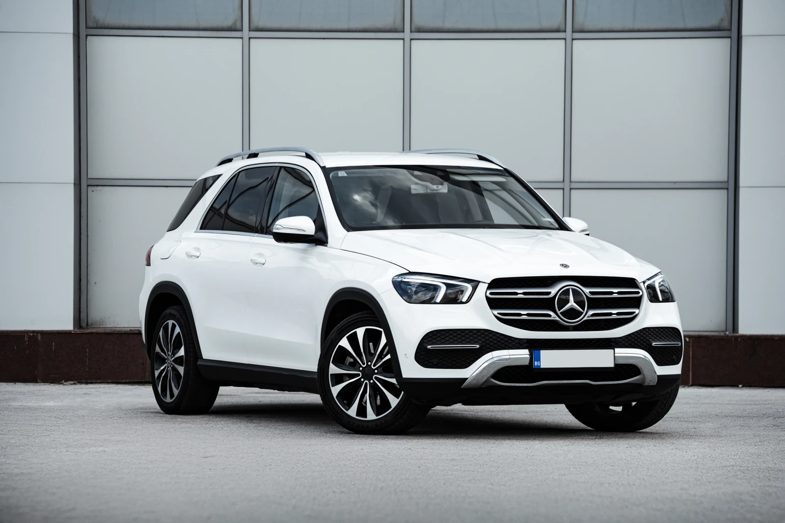 Mercedes-Benz GLE 450 EQ BOOST/AMG LINE/4 MATIC/BURMESTER/360 CAM/PODGR - изображение 3