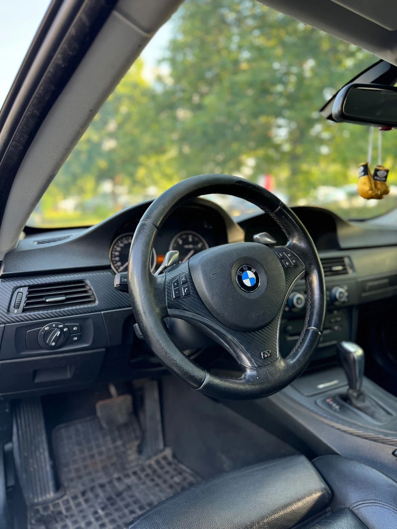 BMW 330  - изображение 10