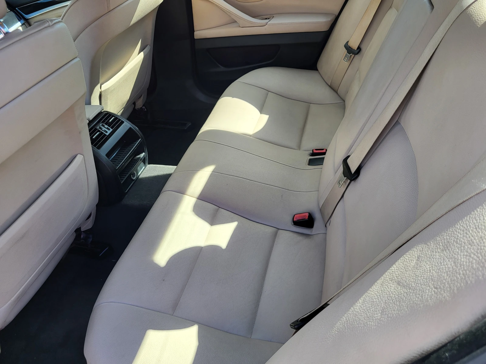 BMW 530 3.0D - изображение 9