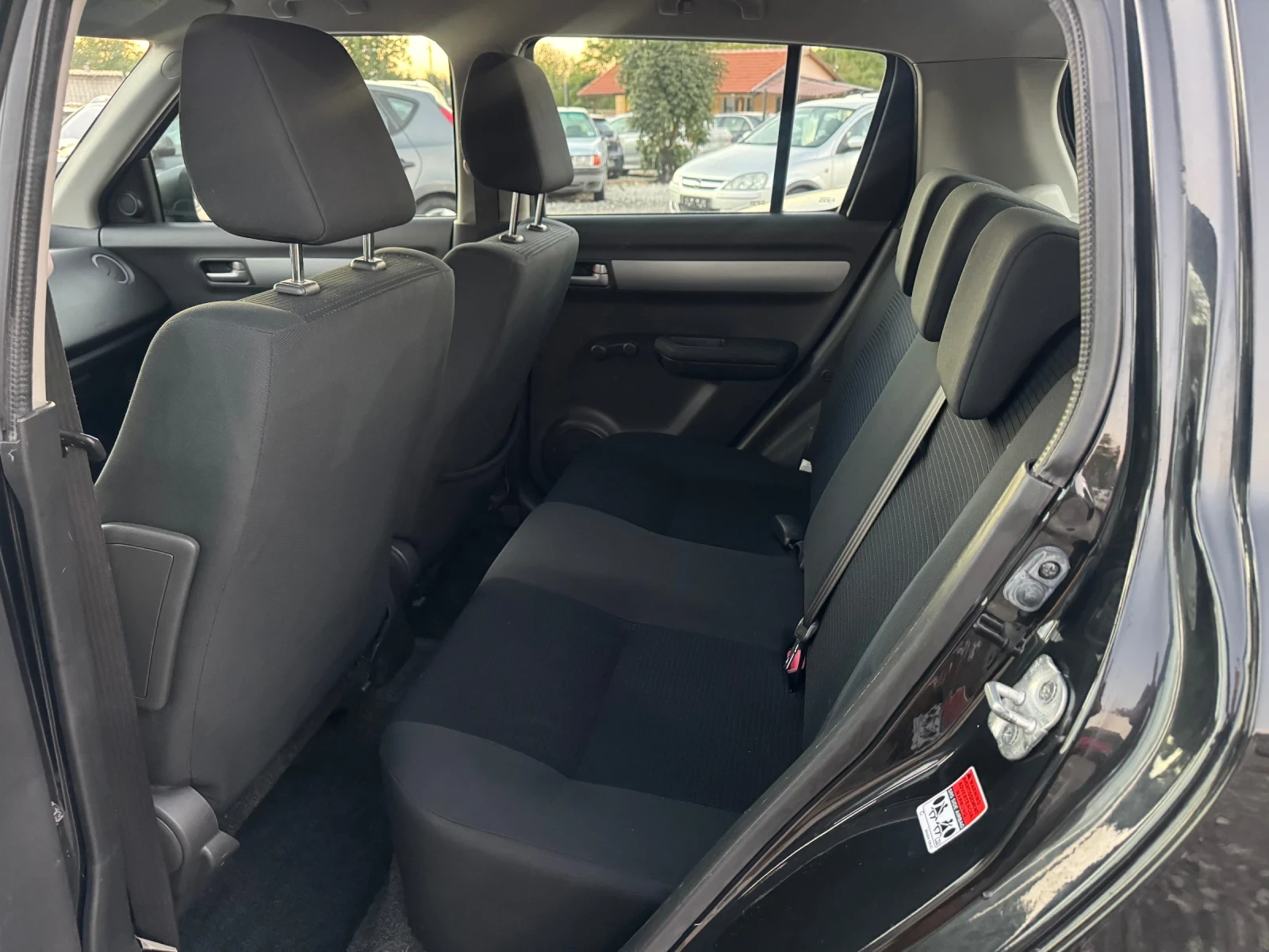 Suzuki Swift 1.5i KLIMA | Mobile.bg   12