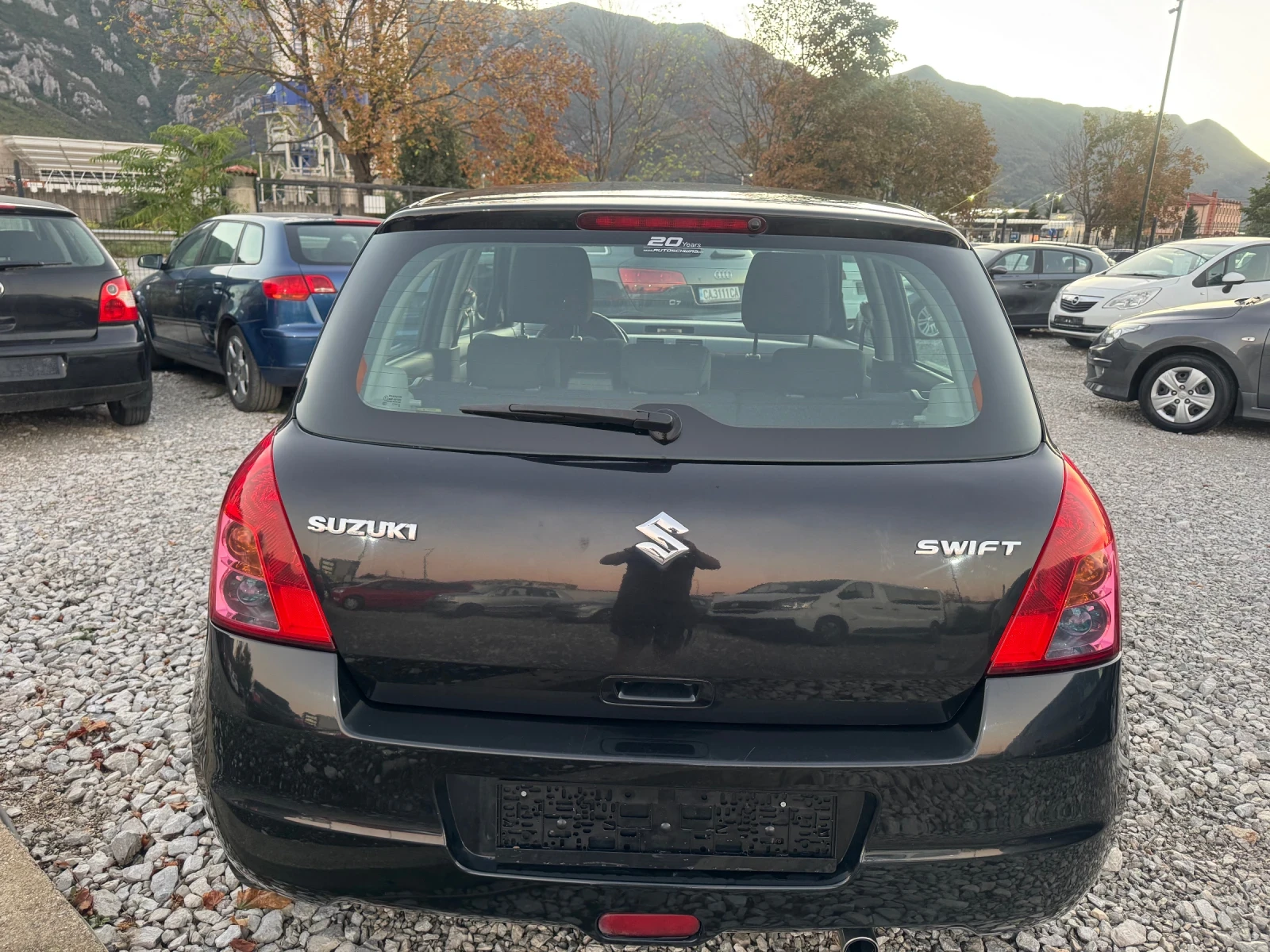 Suzuki Swift 1.5i KLIMA - изображение 6